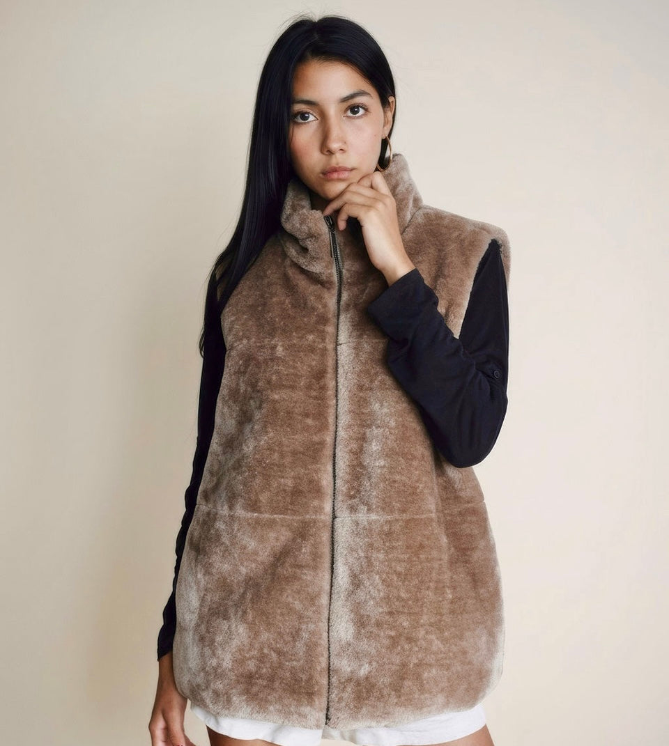 Sleeveless Vest