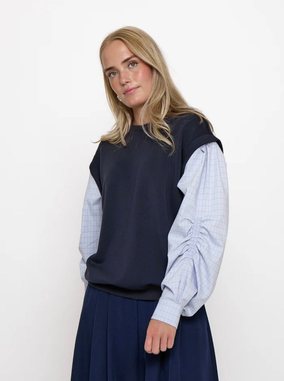 Shirt-sweater