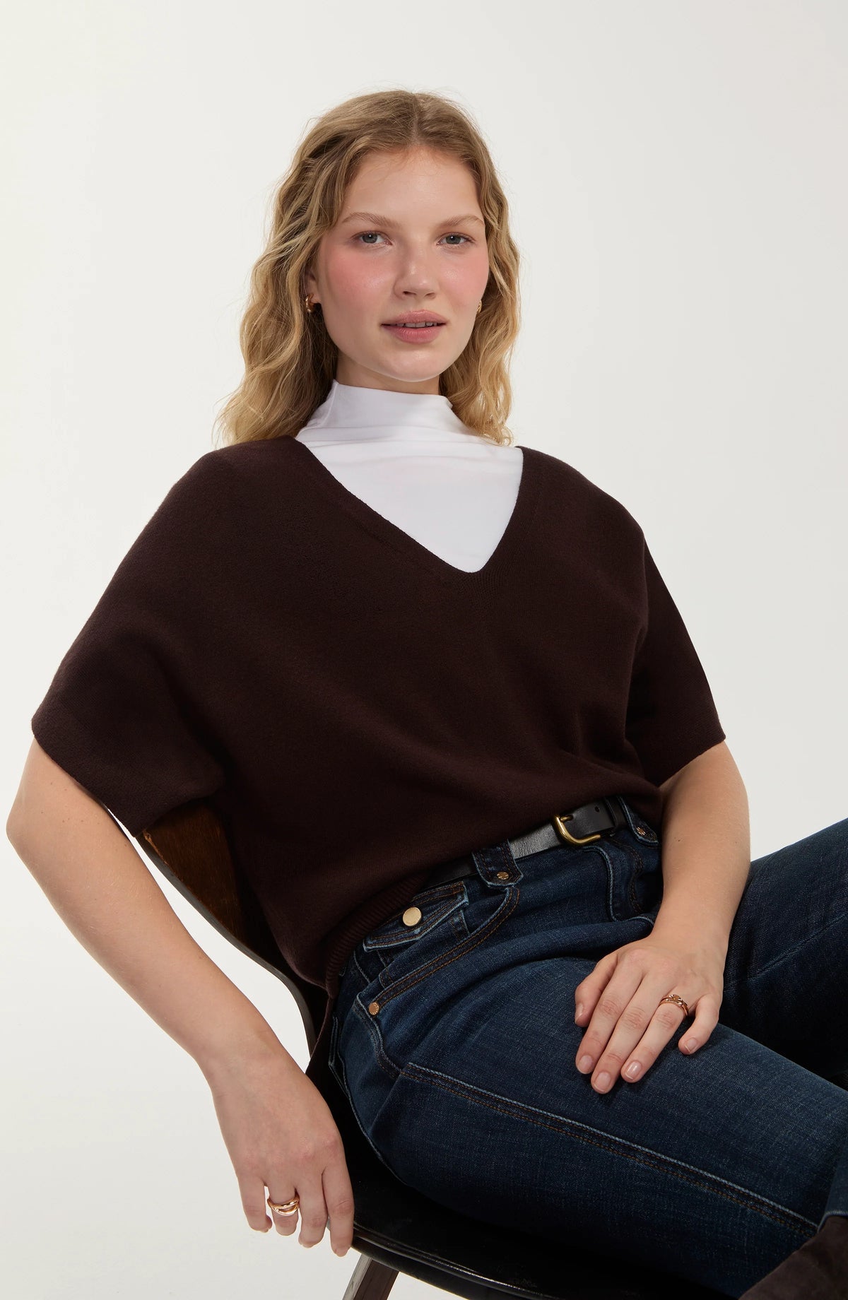 Short Sleeve V-neck Sweater