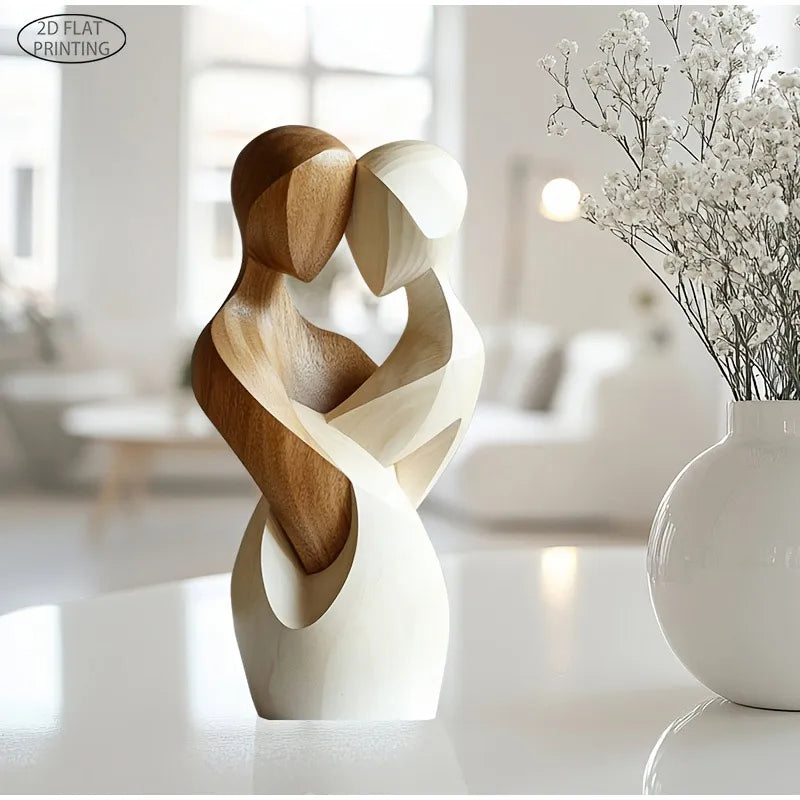 Statue de couple en bois